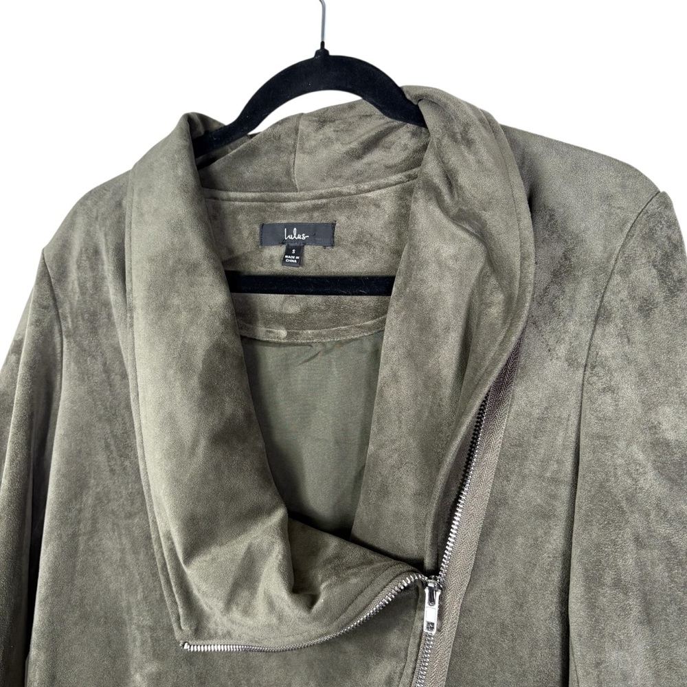 Lulu's Wild At Heart Olive Green Suede Moto Jacket Asymmetrical Zip Up Small - Picture 5 of 9